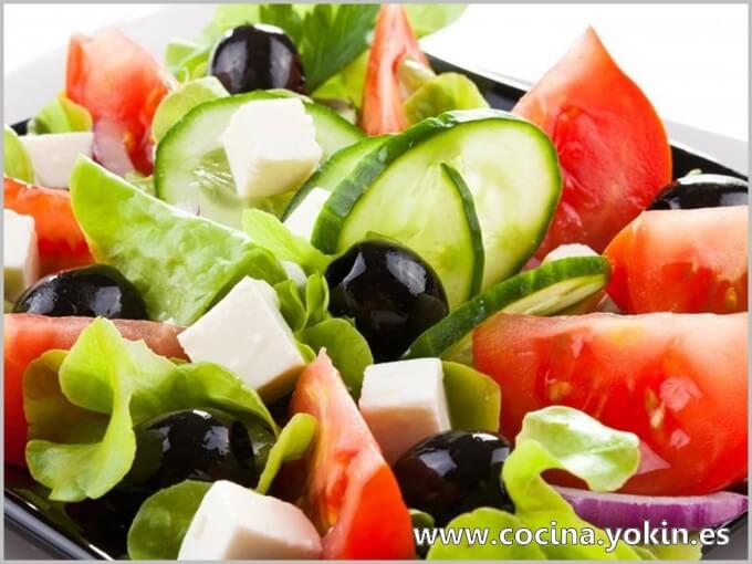 GREEK SALAD - Salad made with vegetables, cheese and olives, all Mediterranean products. Easy to make and very colorful, cheerful and fun finish.